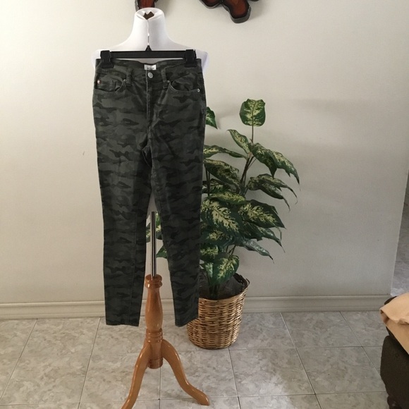 🌹HOST PICK-HUDSON BLAIR HIGH RISE CAMOUFLAGE ANKLE PANTS/SIZE 27/LENGTH 27 - Picture 2 of 9
